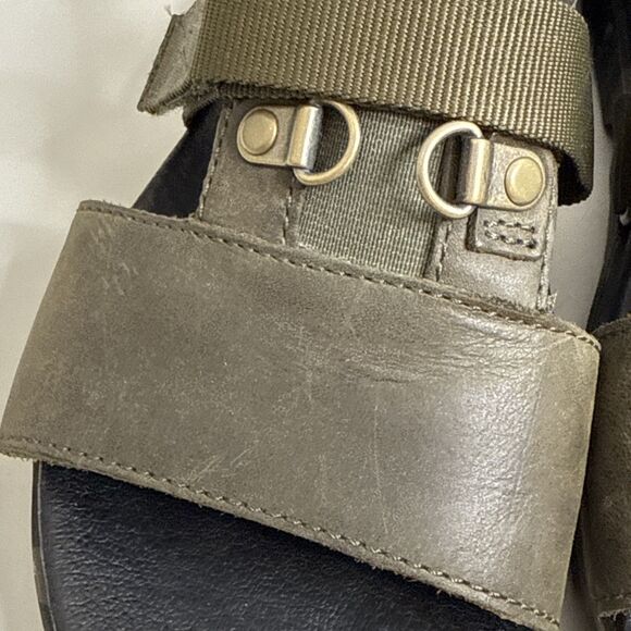 Sorel Torpeda Carly Nori Camo Gladiator Sandal Women's Size 8 Army Green - Picture 10 of 16